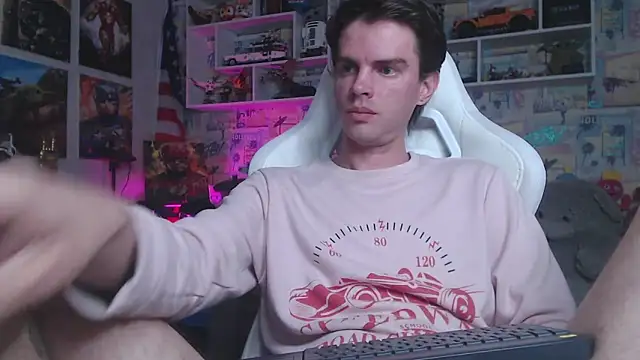 Snapshot of Mike_Burn chatting on 03.21.25 Mike Burn online show from 03.21.25