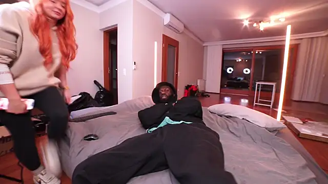 MacTroy online show from 01.14.25