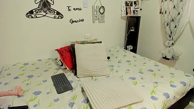 barbaara   online show from 10.20.25