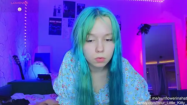 812sunflowerinahat online show from 01.29.25