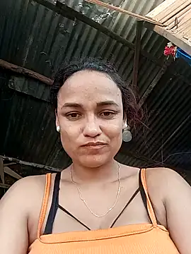 Snapshot of luna_hell chatting on 12.11.24 luna hell online show from 12.11.24