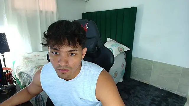 man dur07 online show from 03.18.26