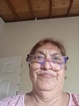 florecita69 online show from 12.18.25