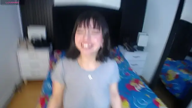 kittyhouse hs online show from 12.04.24