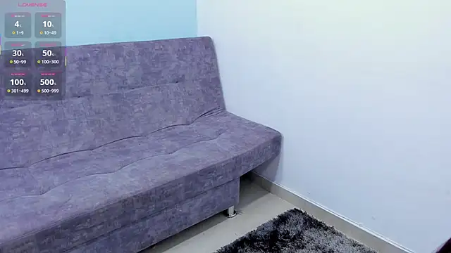 Snapshot of White_world chatting on 03.21.25 White world online show from 03.21.25