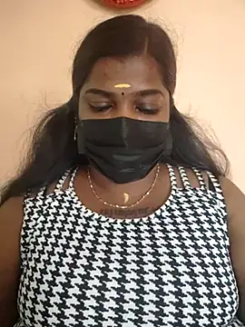 Snapshot of sulekha-mallu chatting on 12.03.25 sulekha-mallu online show from 12.03.25