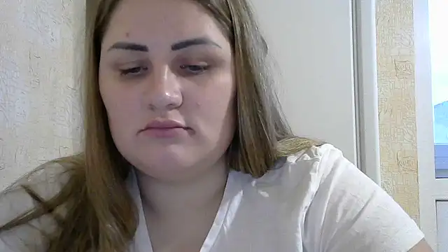 Snapshot of Honeydew-Waves chatting on 12.09.24 Honeydew-Waves online show from 12.09.24