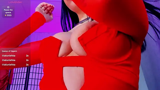 Snapshot of SinCityLiz chatting on 03.10.25 SinCityLiz online show from 03.10.25