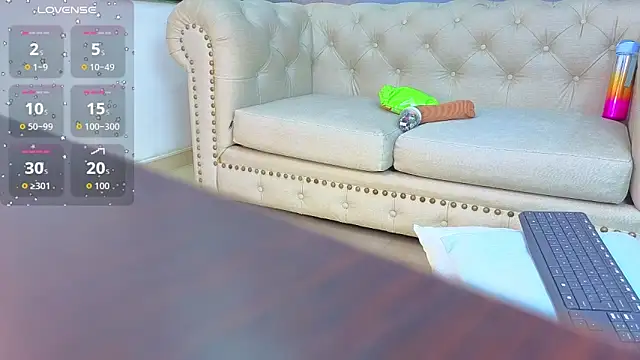 angelica dymond online show from 09.16.25