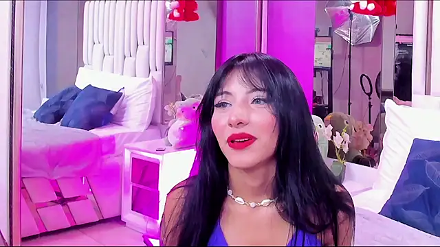 Kitty Eliffe online show from 02.04.25