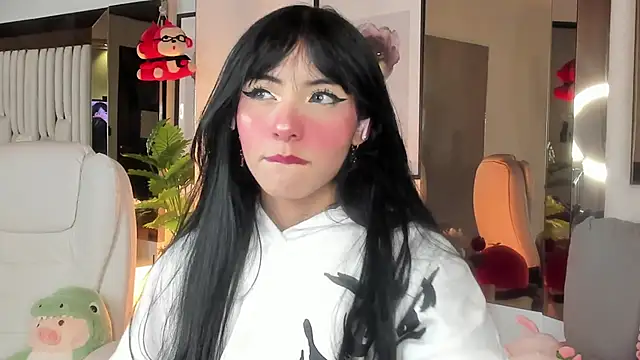 Kitty Eliffe online show from 09.23.25