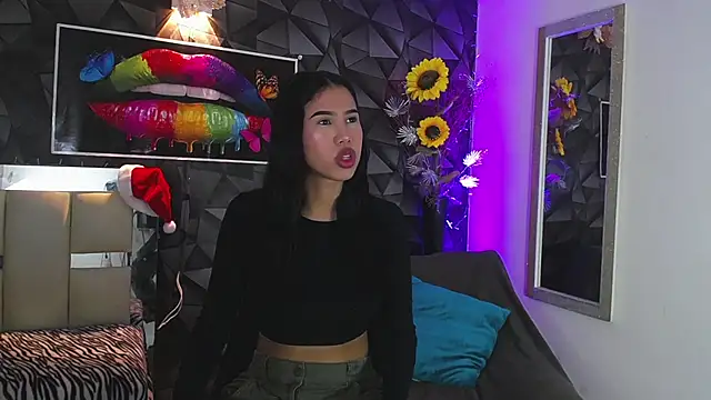 ava jhonsson online show from 12.13.24