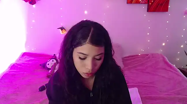 Snapshot of AmberJeong chatting on 12.09.24 AmberJeong online show from 12.09.24