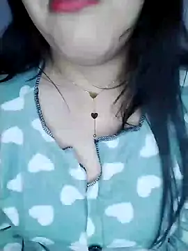 Snapshot of Tota_Khan chatting on 12.29.24 Tota Khan online show from 12.29.24