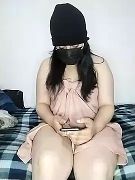 Snapshot of Tota_Khan chatting on 01.18.25 Tota Khan online show from 01.18.25