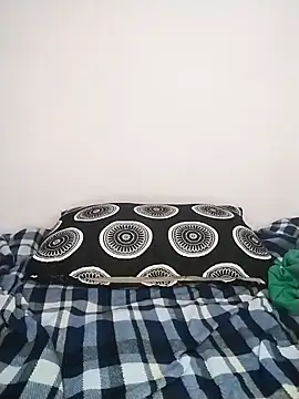 Snapshot of Tota_Khan chatting on 09.13.25 Tota Khan online show from 09.13.25