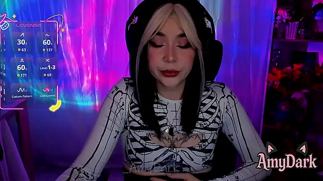  AmyDark online show from 09.18.25