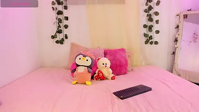 catalina and roger online show from 10.14.25