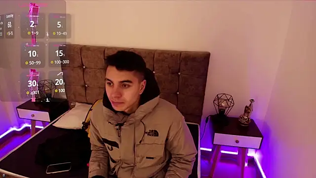 Snapshot of Amadeo_Wild chatting on 12.02.24 Amadeo Wild online show from 12.02.24