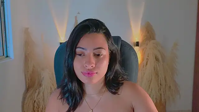 AlessaPears online show from 01.09.25