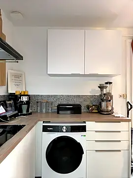 Snapshot of lola_tentatiion chatting on 10.06.25 lola tentatiion online show from 10.06.25