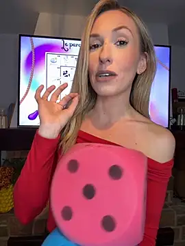 Snapshot of lola_tentatiion chatting on 10.18.25 lola tentatiion online show from 10.18.25