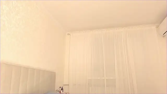 Snapshot of cherry_misaki chatting on 02.03.25 cherry misaki online show from 02.03.25