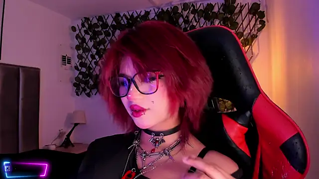 Kitty Gang online show from 09.10.25