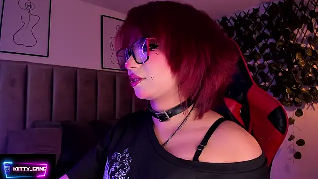 Kitty Gang online show from 09.13.25