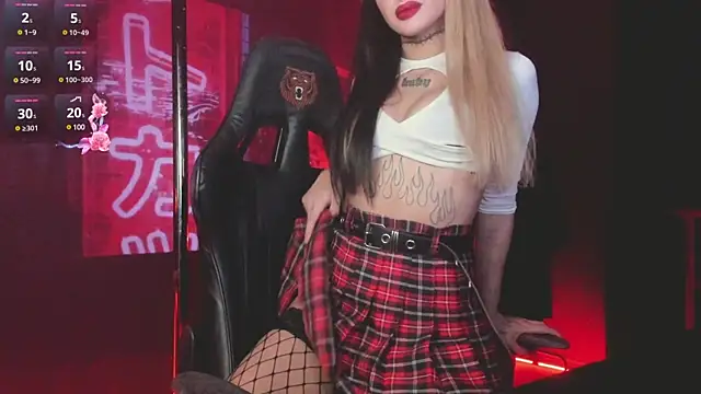 MilaAsh online show from 01.30.25