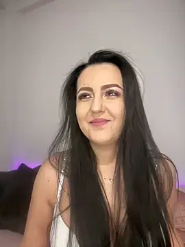 Snapshot of Ariel__Blossom chatting on 01.07.25 Ariel Blossom online show from 01.07.25