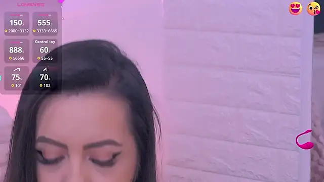 Snapshot of Ariel__Blossom chatting on 10.27.25 Ariel Blossom online show from 10.27.25