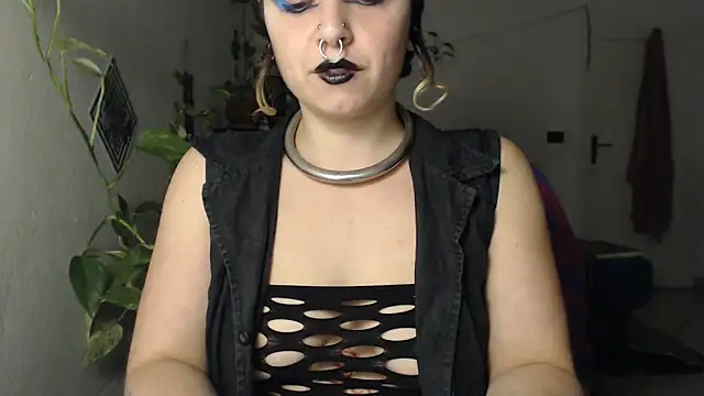 kinkyspirali online show from 10.10.25