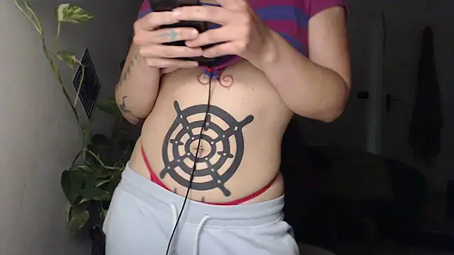 kinkyspirali online show from 10.24.25