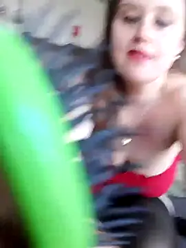 Saraporca30 online show from 12.17.24