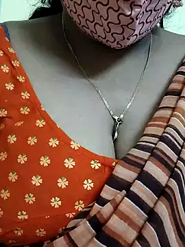 mallu-sumi online show from 02.28.25