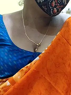 mallu-sumi online show from 03.03.25