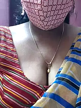 mallu-sumi online show from 03.13.25