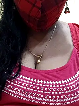 mallu-sumi online show from 03.14.25