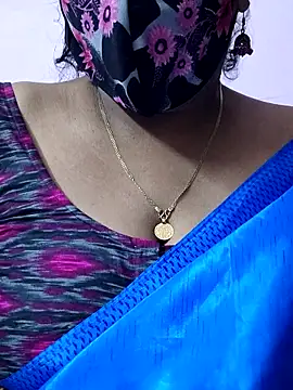 Snapshot of mallu-sumi chatting on 04.23.26 mallu-sumi online show from 04.23.26