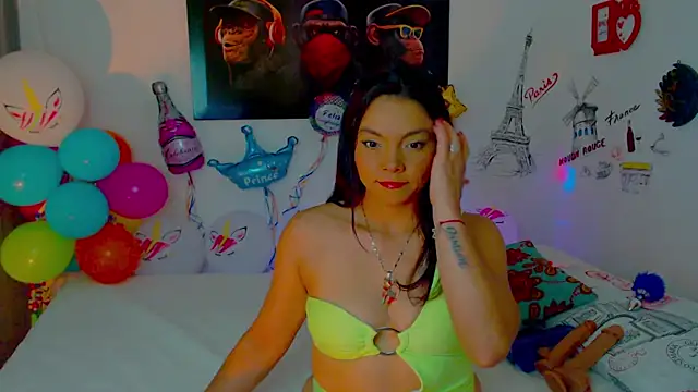 Snapshot of amii777 chatting on 01.05.25 amii777 online show from 01.05.25