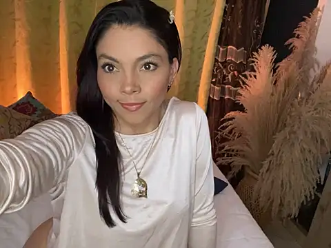 Snapshot of amii777 chatting on 10.04.25 amii777 online show from 10.04.25