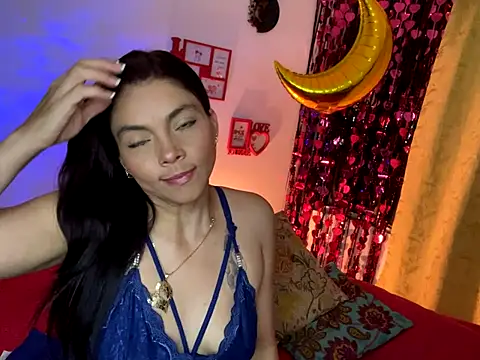 Snapshot of amii777 chatting on 10.21.25 amii777 online show from 10.21.25