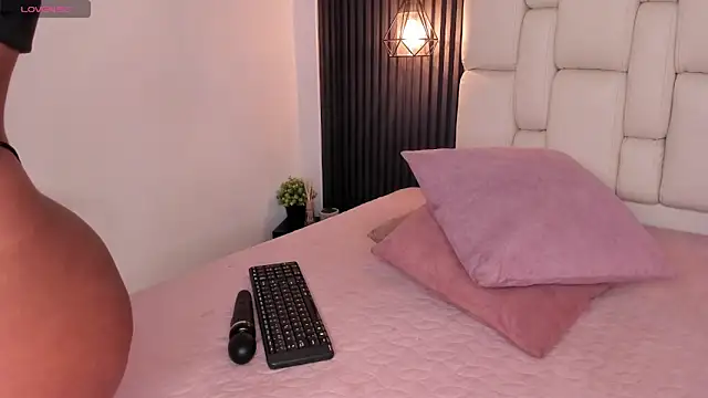 kristakinnky online show from 05.27.26