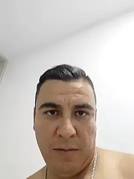 Snapshot of caramelodechile chatting on 09.26.25 caramelodechile online show from 09.26.25