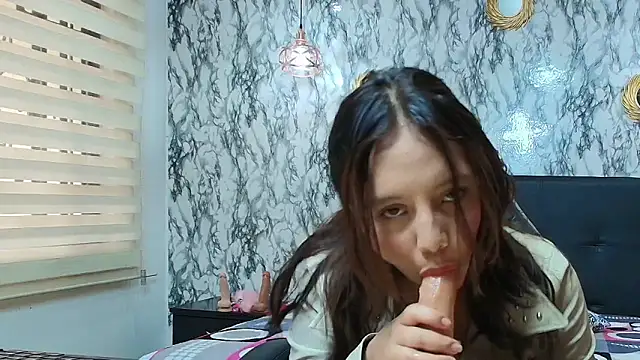 Emily Trujillo online show from 03.14.25