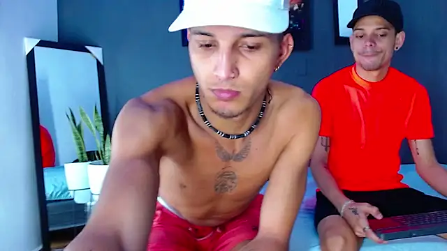 Friendsofeverything  online show from 12.23.24