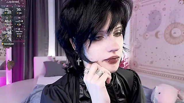 Snapshot of dark_vamp_ chatting on 03.08.25 dark vamp online show from 03.08.25