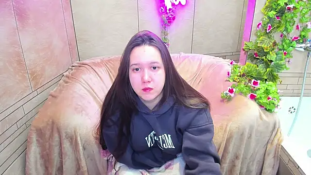 Snapshot of Mira_Karter chatting on 02.22.25 Mira Karter online show from 02.22.25