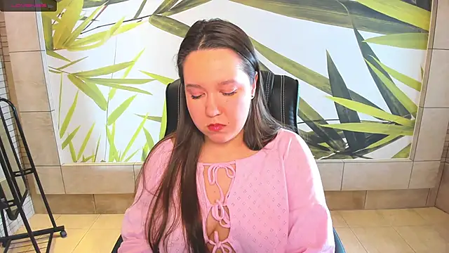 Snapshot of Mira_Karter chatting on 03.15.25 Mira Karter online show from 03.15.25